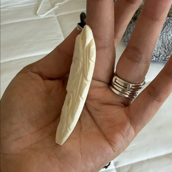 Carved Wolf Pendant Necklace - Picture 7 of 7